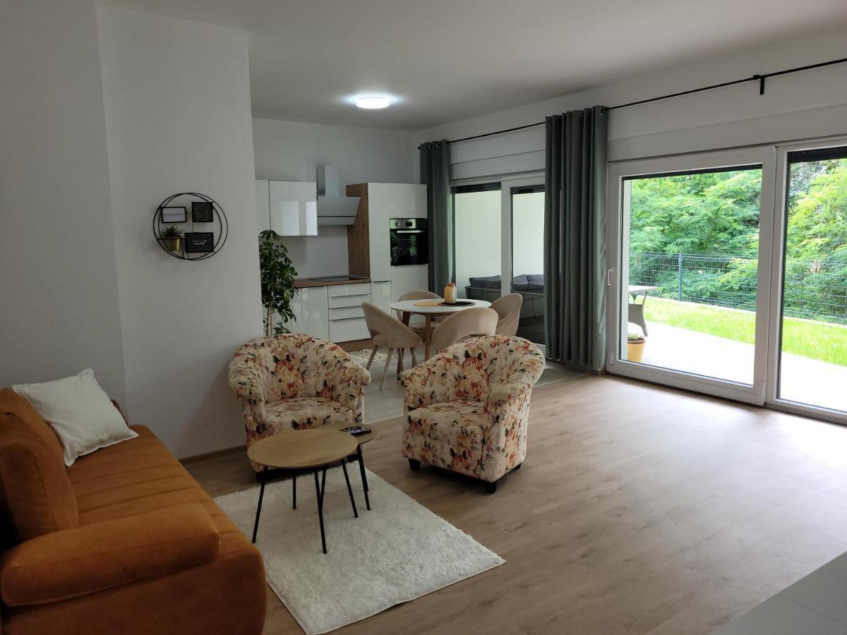 Villa Loe Филах Екстериор снимка